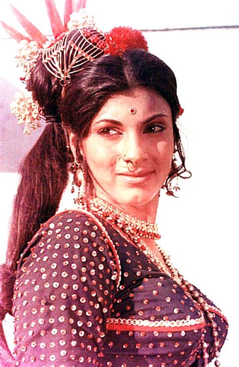 dimple kapadia sexy|Dimple Kapadia’s photos from her younger days that you may not .